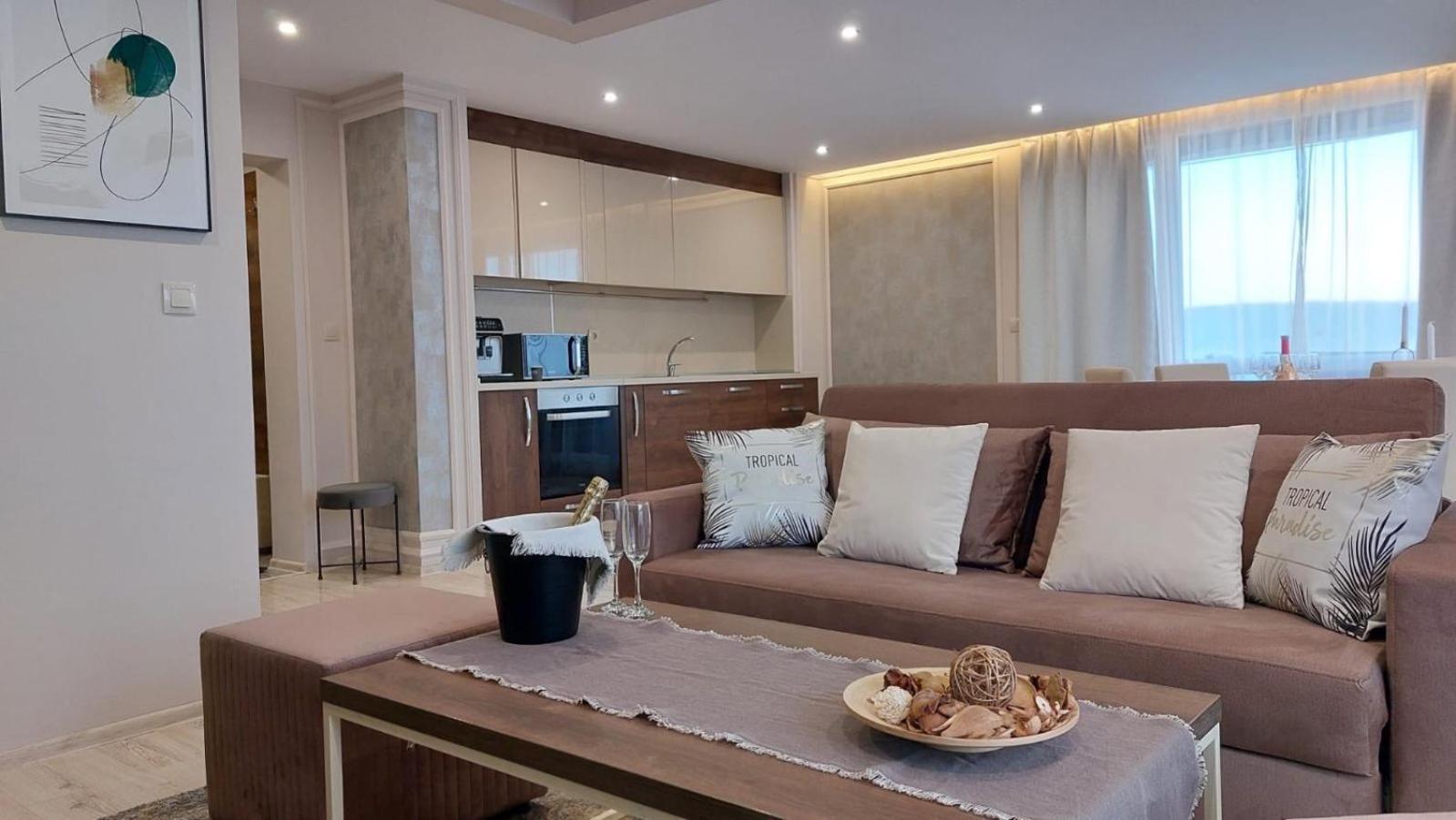 Paradiso 'В' 607 Large Luxury Apartment Nesebar Esterno foto